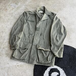 True Vintage 70s France Military Jacket 88c 1973